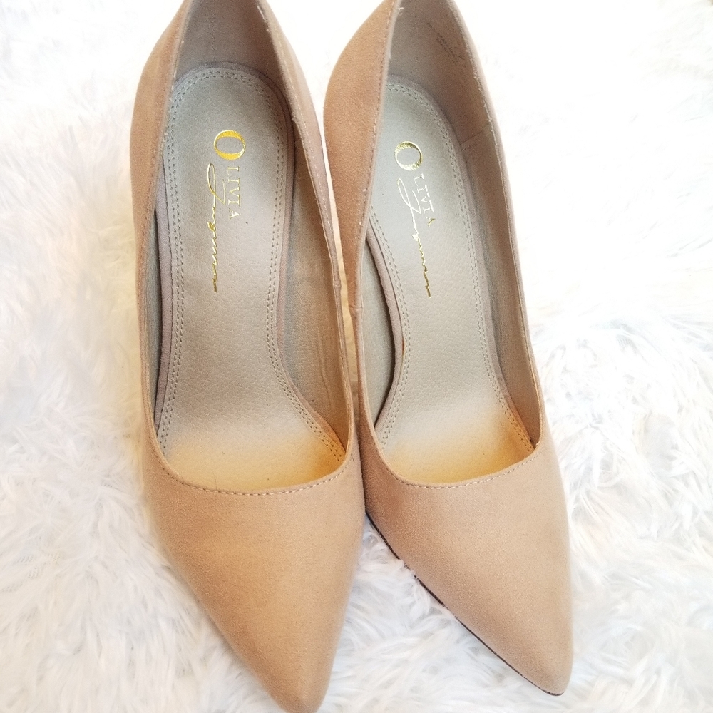 Nude Heels Size 7 - Picture 3 of 6
